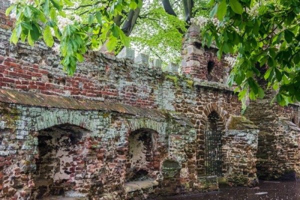 King's Lynn Town Guides: Town Walls in the Civil War